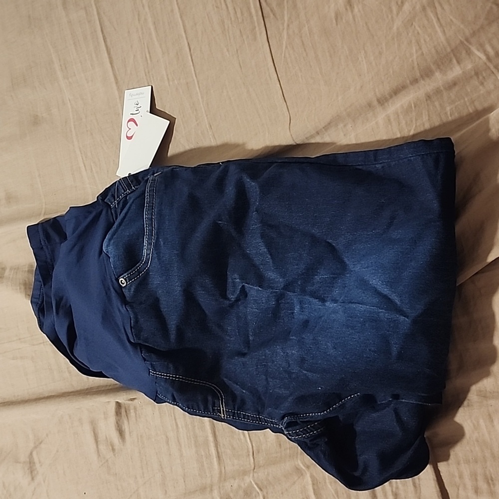 maternity capris